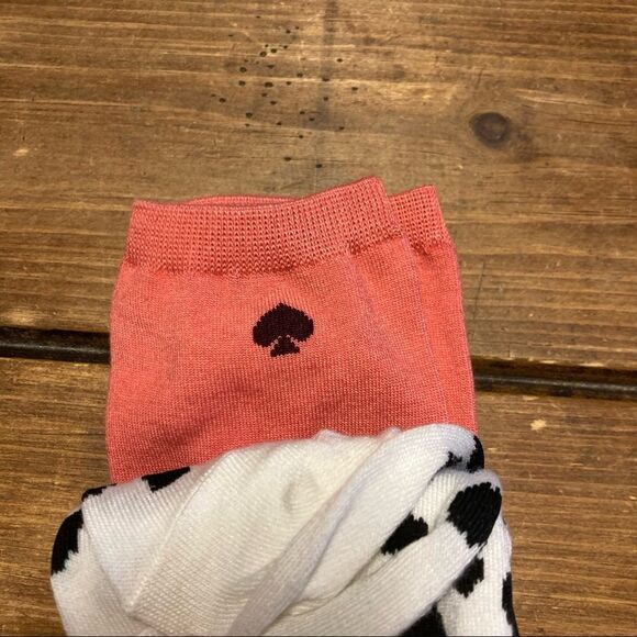Kate Spade 3 Pair Crew Socks White Black Leopard Striped Pink NWT - Picture 11 of 11